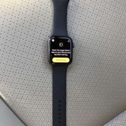 APPLE WATCH 44mm 4th series