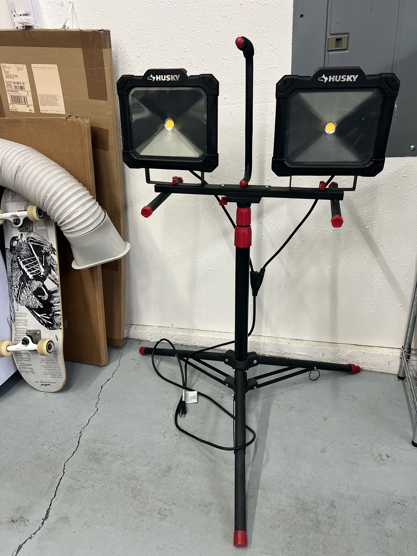 Husky Work Light