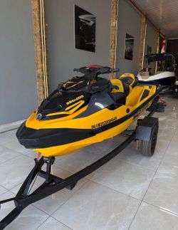 Model: Sea-Doo RXT-X 300 / RXT-X RS 300
Engine: Rotax 1630 ACE™
Engine: 1,630 cc, 3-cylinder, 4-stroke
Power: 300 hp (217 kW)
Induction: Supercharged 