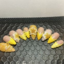 Yellow Nail Art Press On 