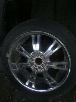 Dos rines universales para chevy