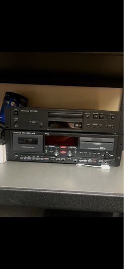 TASCAM CD-200 Professional CD Player &