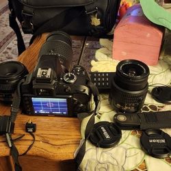 Nicon D3300 Very Nice Camara 250