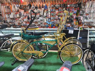 Custom Low Riders 