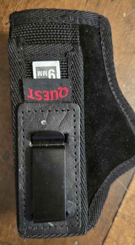 Quest Holster