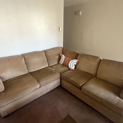 Sectional Sofa – Great Condition, Super Comfortable!