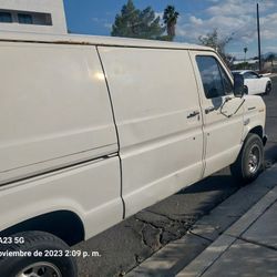 Ford E-Series Van