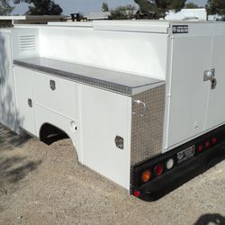 ~JUST SOLD>TALLBOY WALK-IN "PACIFIC PEAK PROTECTOR" EnclosedUtilityBed auto parts accessories