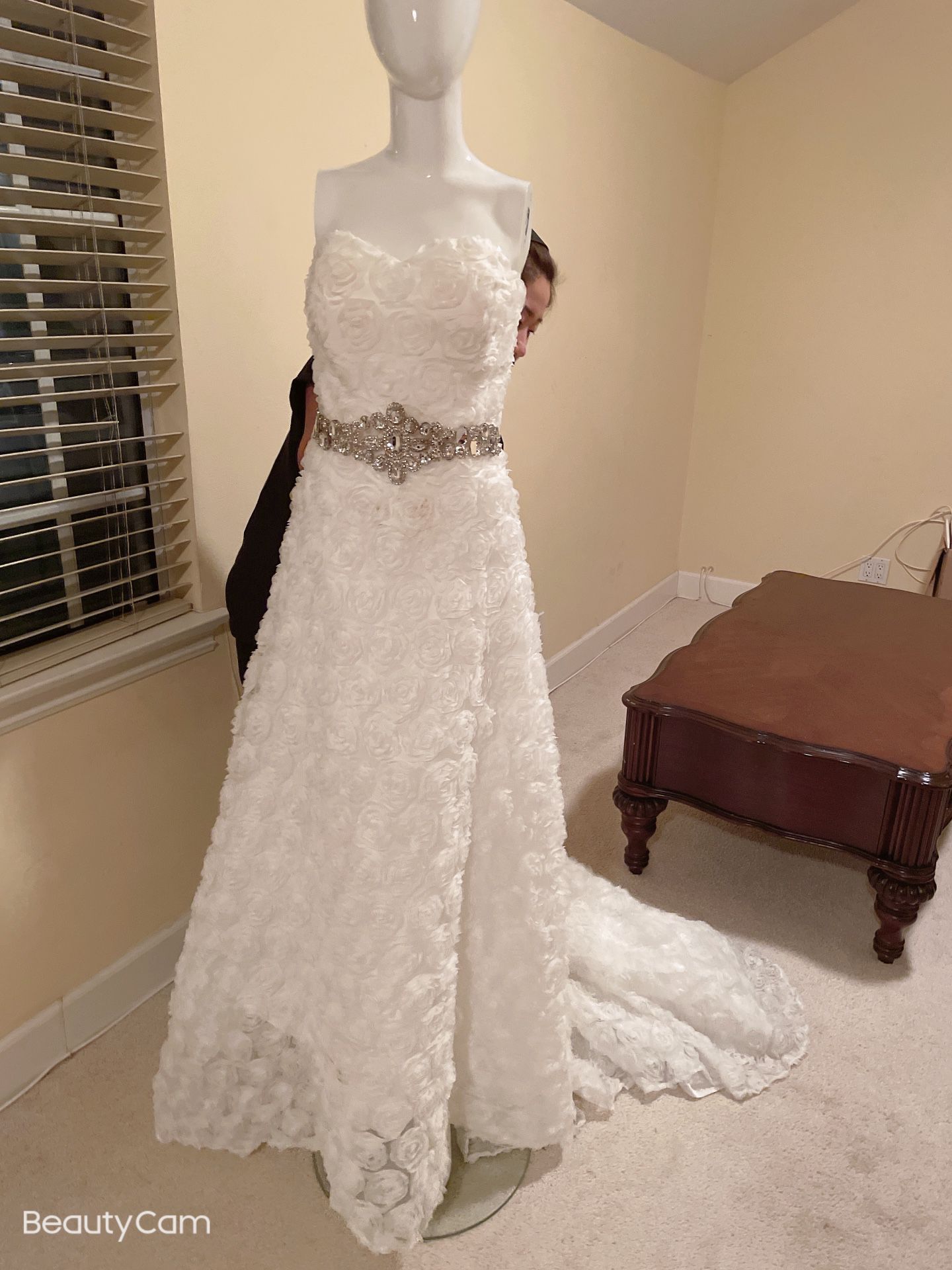 Wedding dress 