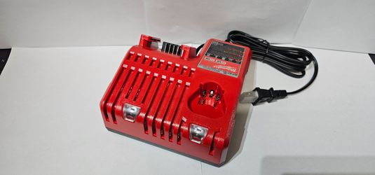 Milwaukee m18 & m12 battery charger, cargador Milwaukee