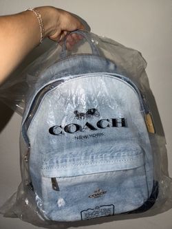 Coach