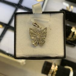FLAWLESS 10K DIAMOND BUTTERFLY PENDANT 