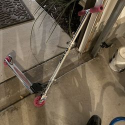 Pink Razor Scooter 
