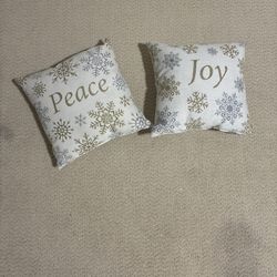 Christmas Throw Pillows