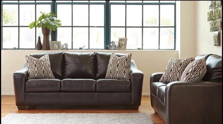 Brand new 2pc leather sofa and loveseat!!