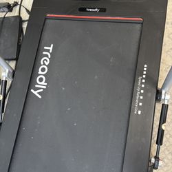 Treadly Treadmill
