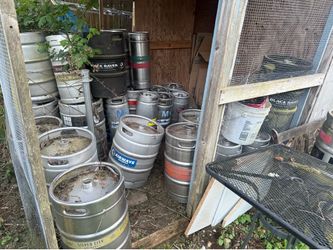 Empty kegs total of 30 available
