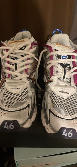 Balenciaga runners