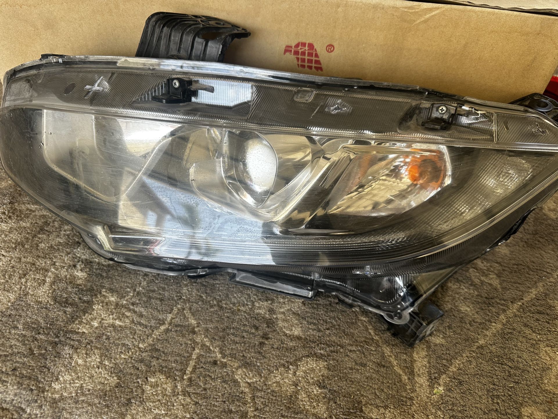 2016-2018 Honda Civic Headlight