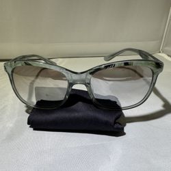 Vera Wang Sunglasses