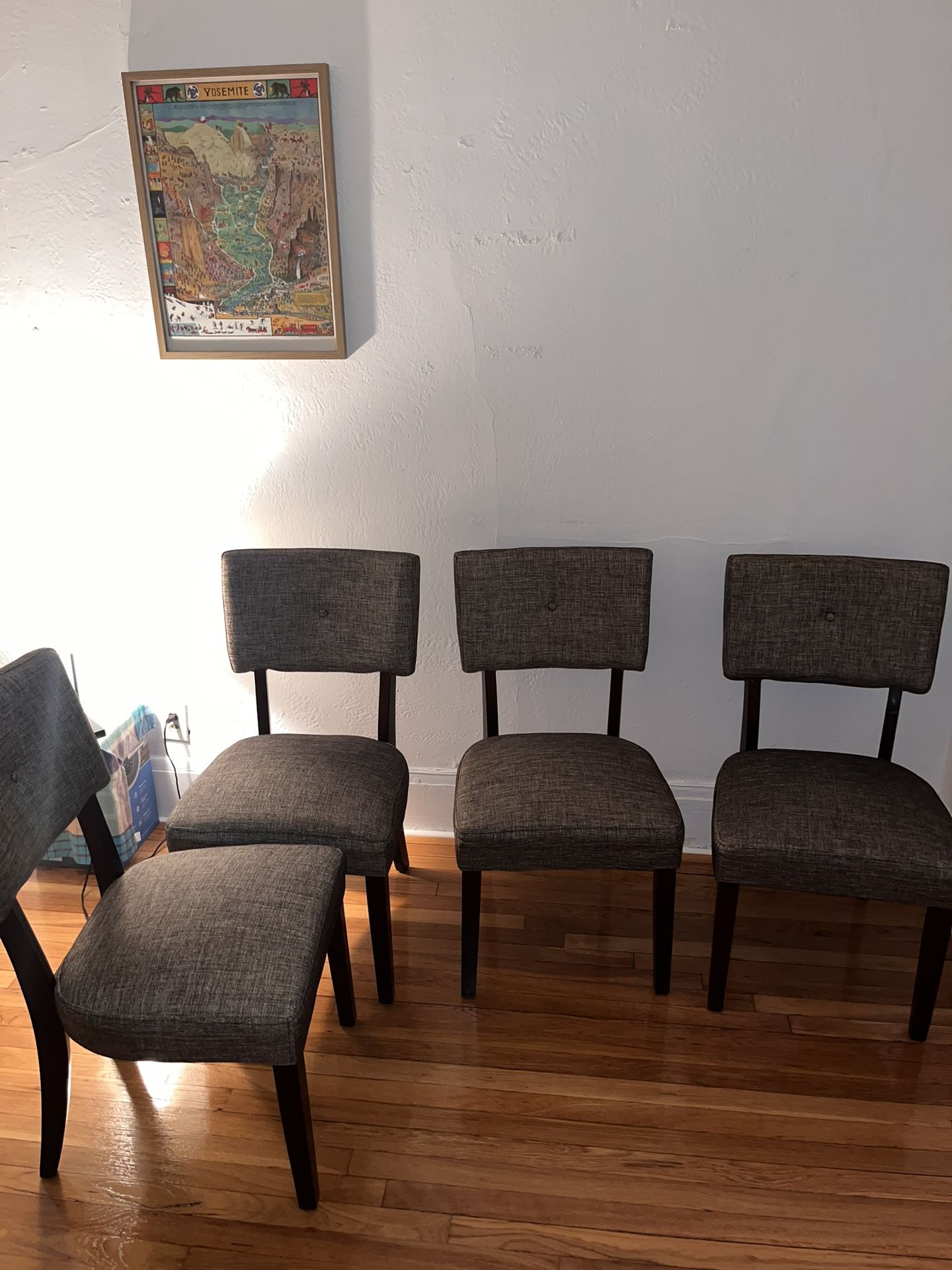 Chairs (essentially New)