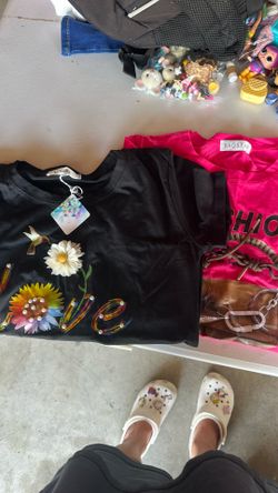 Womens Shirts Size S/M