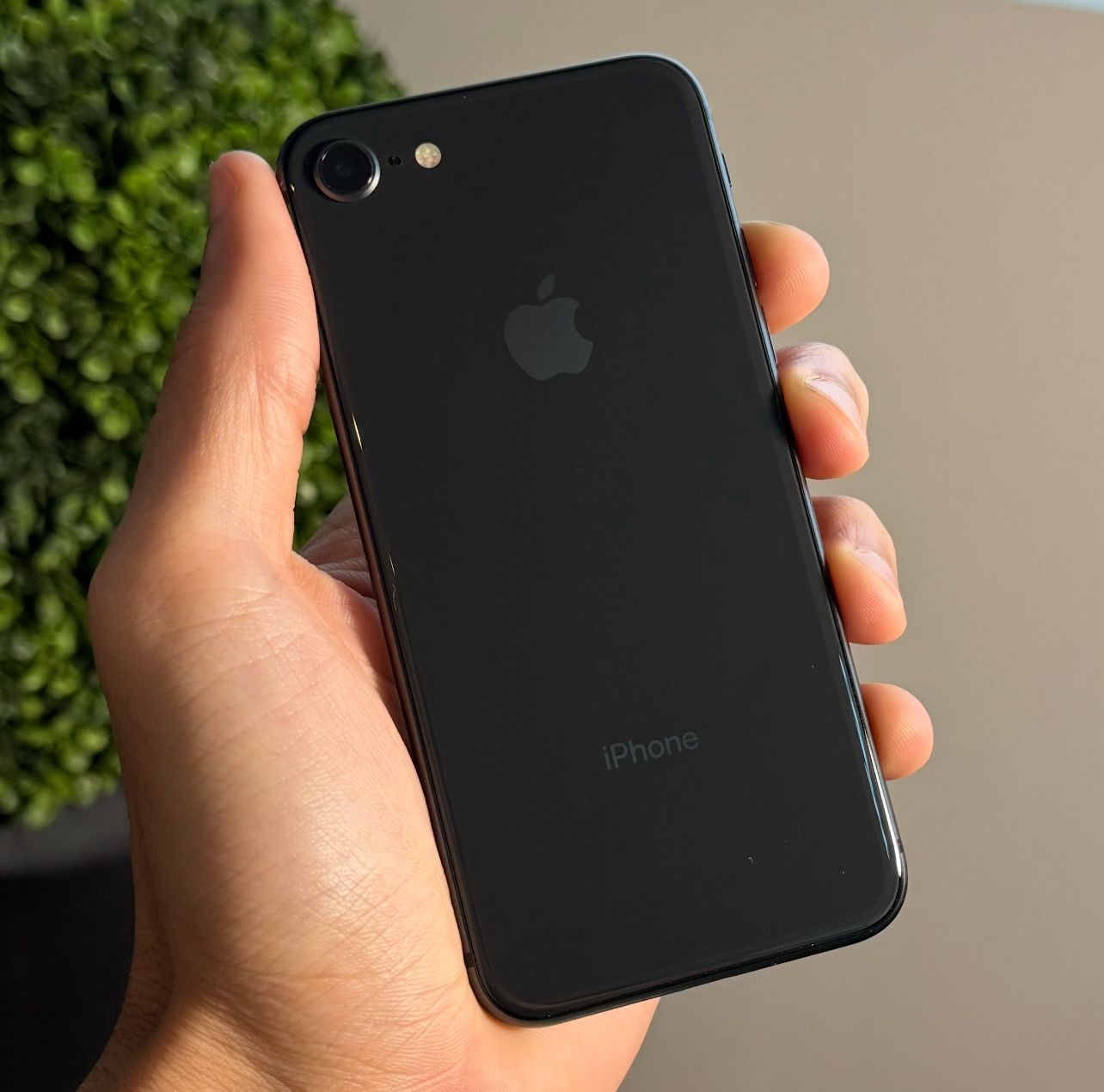 iPhone 8 Unlocked - 64GB - Black - 12-Month Warranty - No Credit Needed - 20% Down!