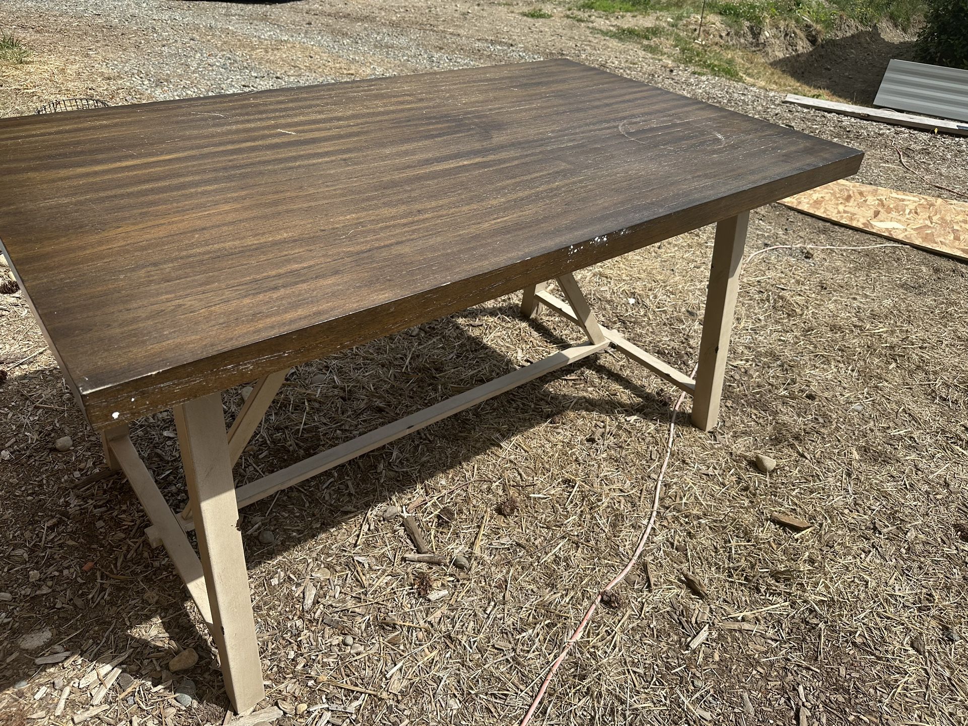 Kitchen/dinning Table
