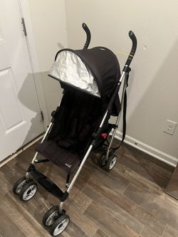Compact & Lightweight Stroller 