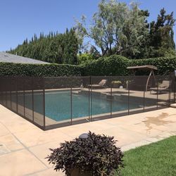 Removable Pool Fence