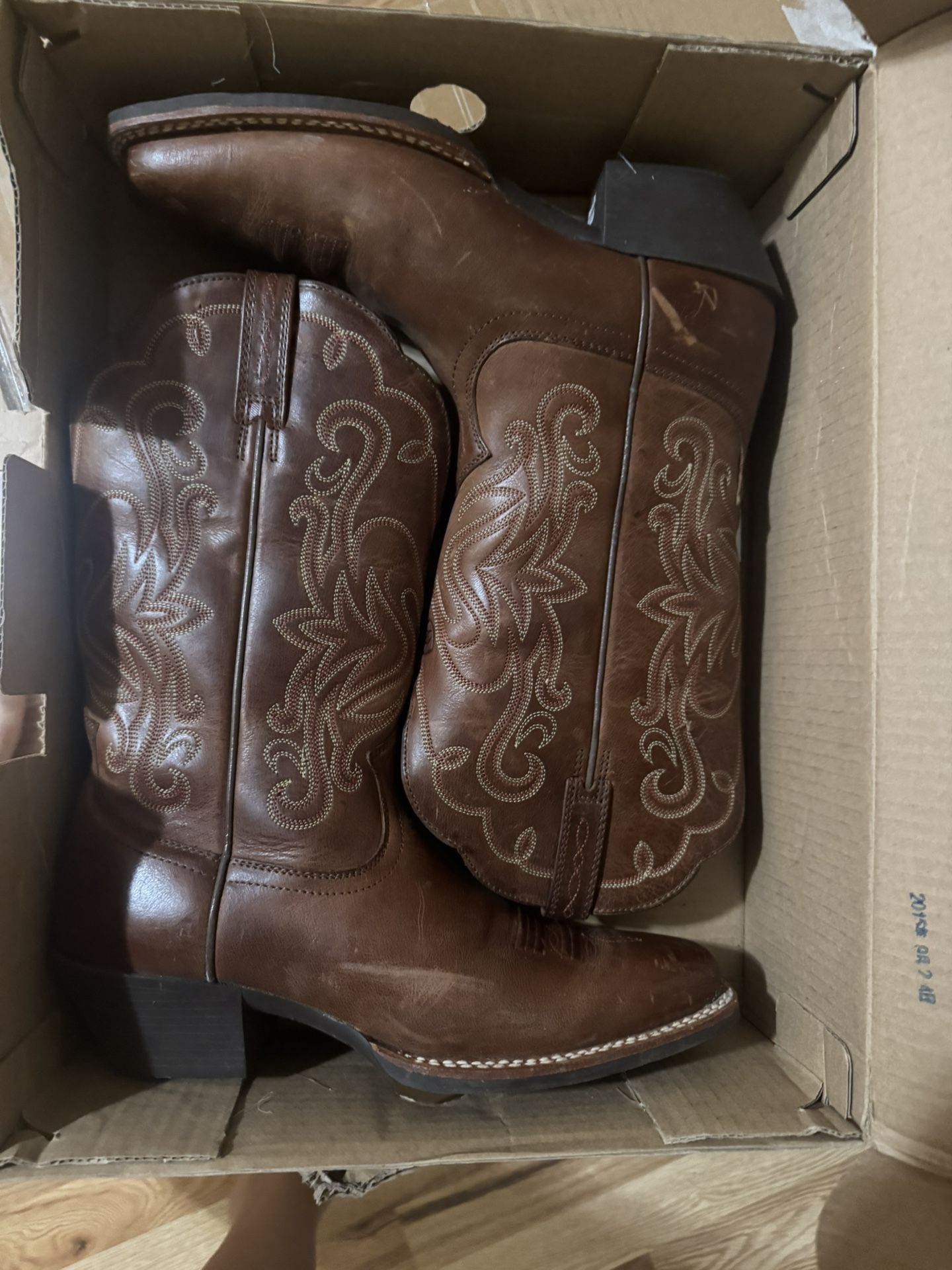 Womens Ariat Boots