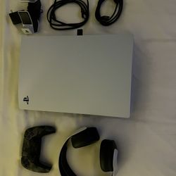 PS5 Disc edition, Controller, Charging Dock, Bluetooth Headphones
