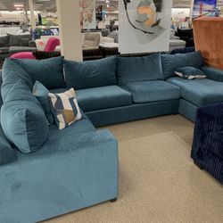 DINING TABLES  SECTIONALS 699.99