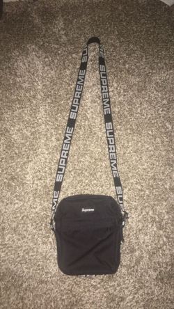 Supreme shoulder bag