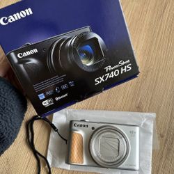 Canon Powershot SX740 HS