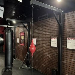Gym Equipment 