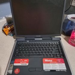 Vintage Toshiba 1415 Untested- No Cords