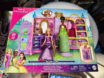Mattel Disney Princess Closet Playset 25 Accessories Ready for the Ball NEW