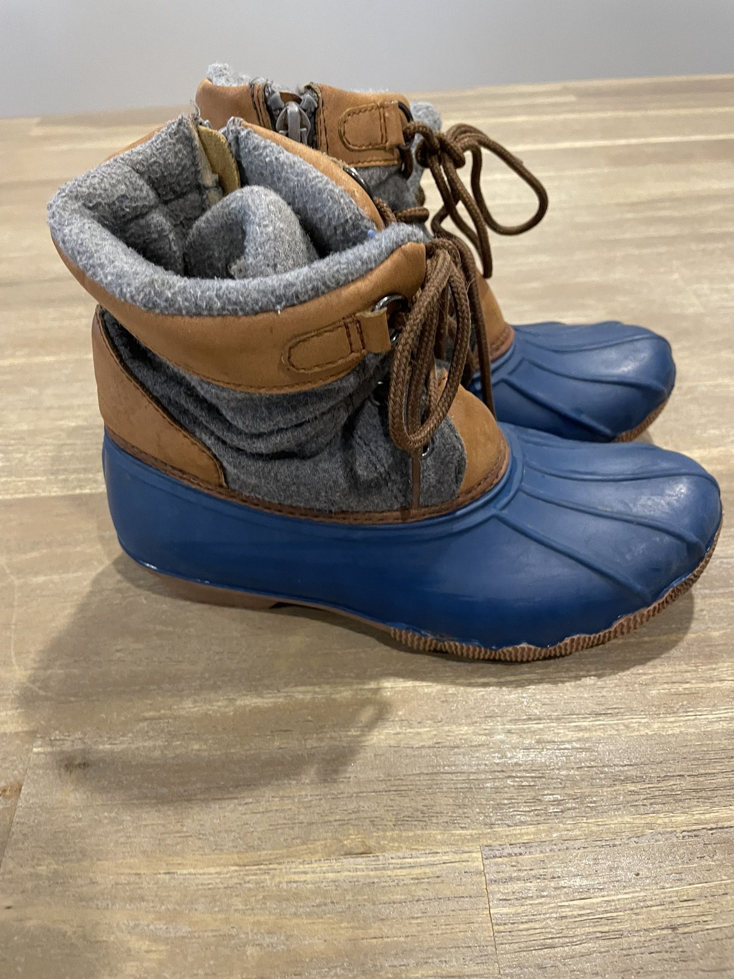 Boys Snow Boots- Size 2 