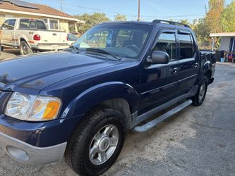 2004 Ford Explorer Sport Trac XLT