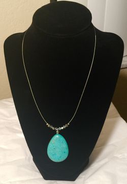 Handmade Wire Necklace w/Turquoise Stone