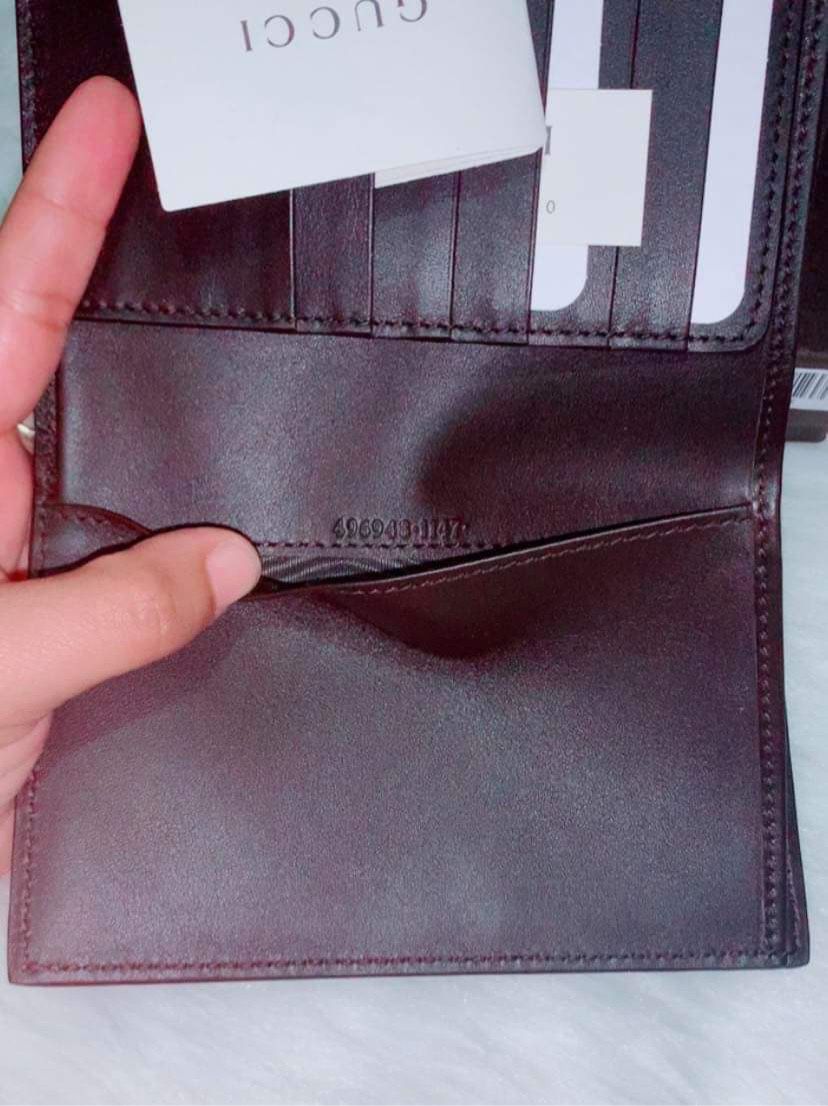 Gucci, unisex wallet, 100 % original, new $280