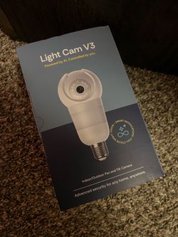 Light Cam V3 Indoor/Outdoor Pan and Tilt Camera
