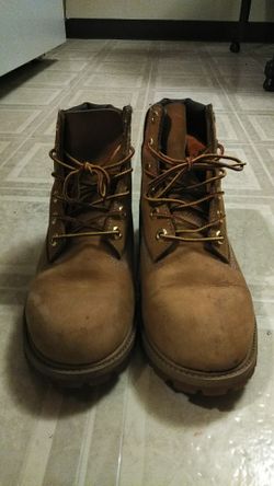 Timberlands; Size Men's 6.5