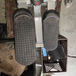 Foot Stepper Under Desk
