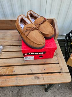 AIRWALK Charles Moc