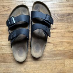 Black Birkenstocks(us12)