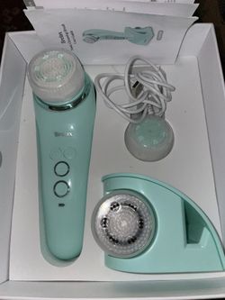 Facial Brush