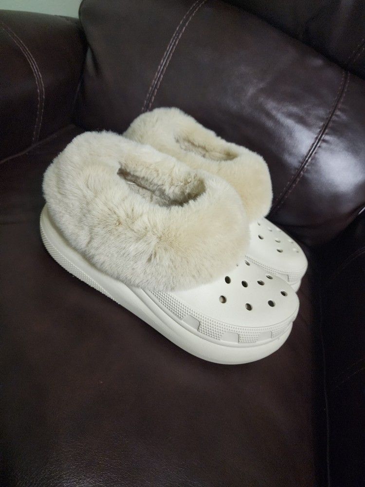 Croc Platform Clog With Fur 8