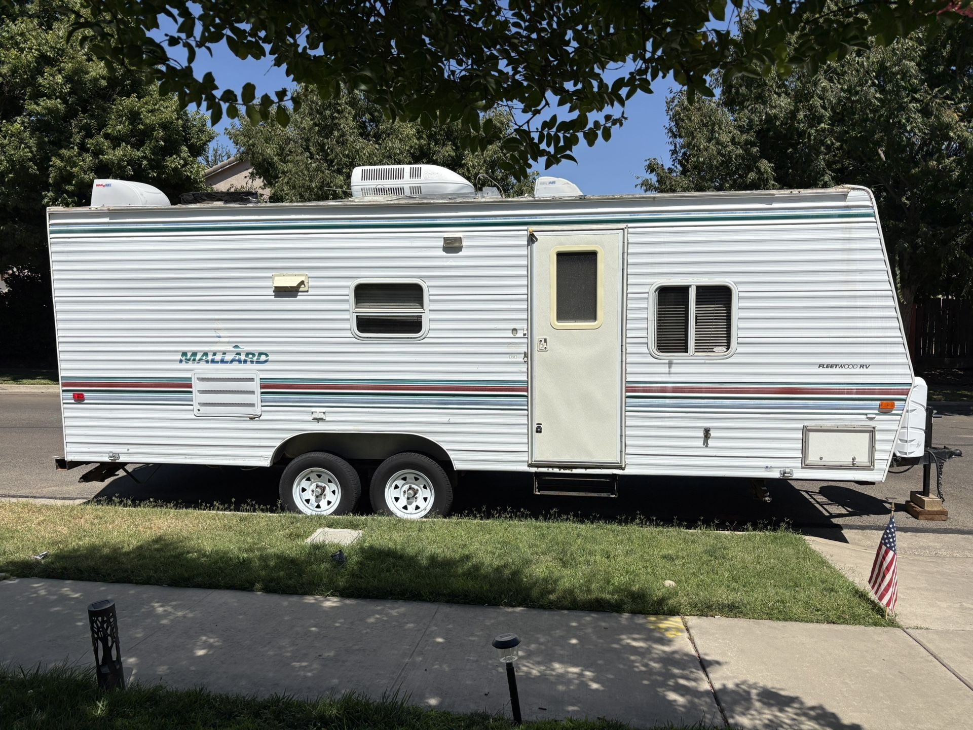 2000 Fleetwood Travel Trailer With Bunk Beds